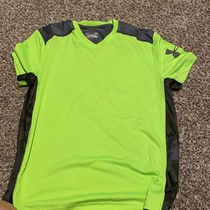Men’s under armour shirt. Size Large